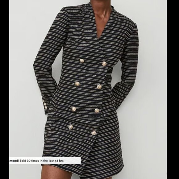 ANN TAYLOR V NECK DOUBLE BREASTED SHEATH GOLD BUTTON TWEED LIKE DRESS $159 10 - Picture 1 of 8